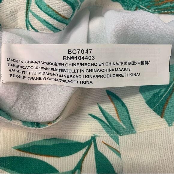 J.O.A. New with tag Printed Ivory green Wide - Picture 9 of 16